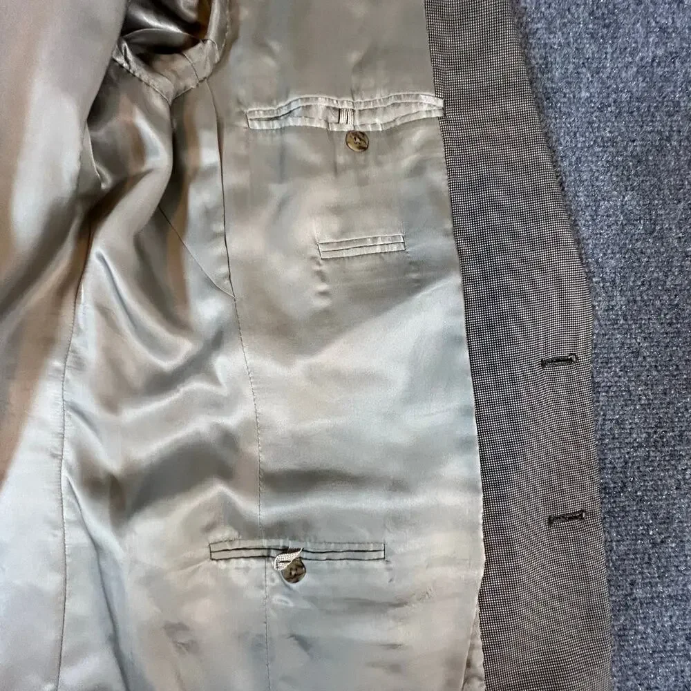 Paul Stuart 2 PC‎ Wool and Silk Suit Size 42-36 Tall/Long Made in Canada